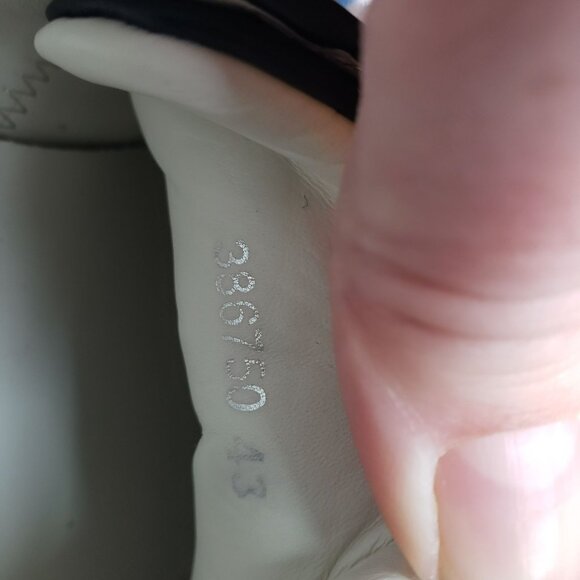 Gucci Mens Ace Stripe Sneakers Black White Stripe Red Heel Designer Low Top Shoe - Picture 12 of 12